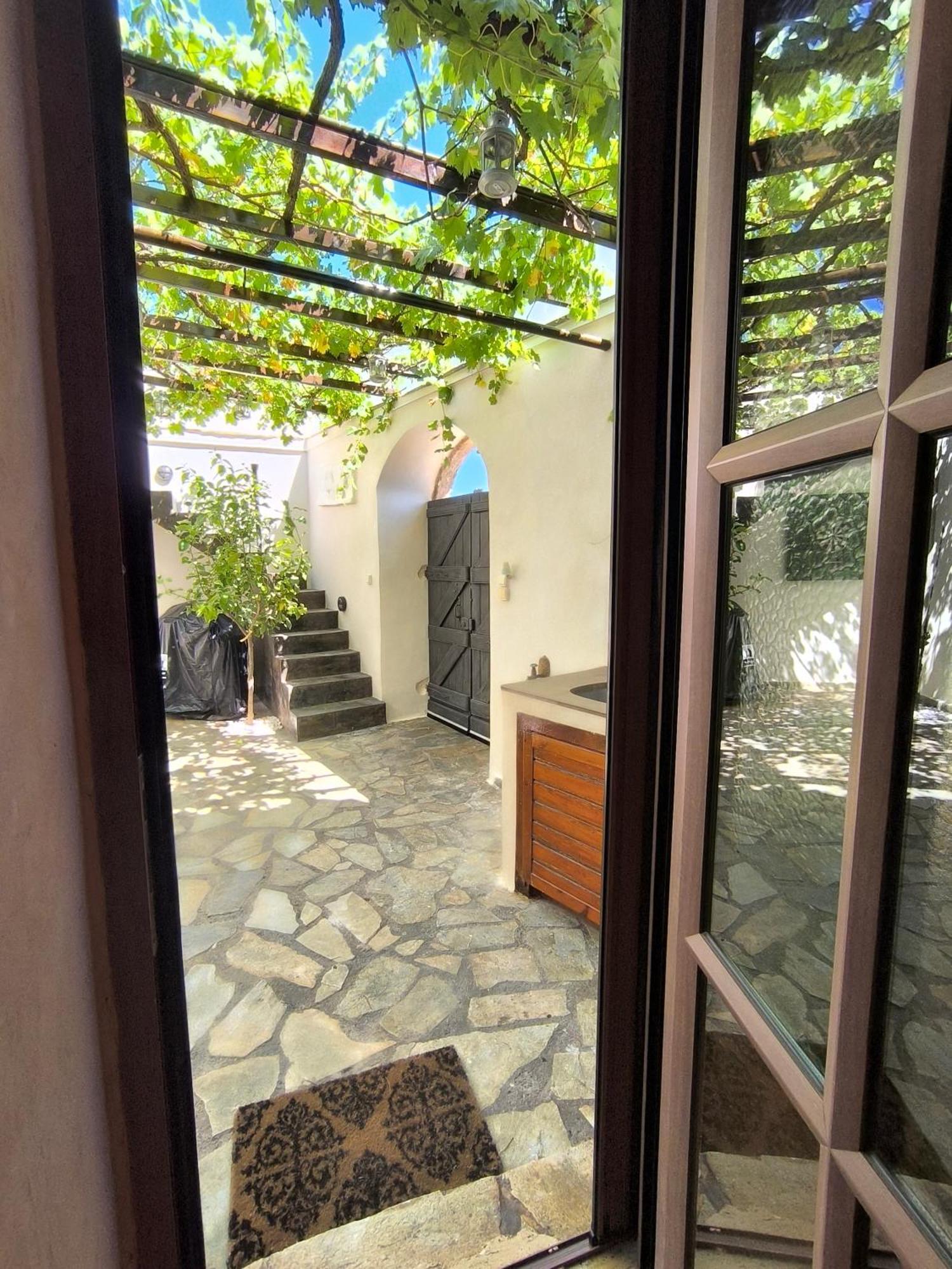 Donquihotel Chalet Karvounades Экстерьер фото